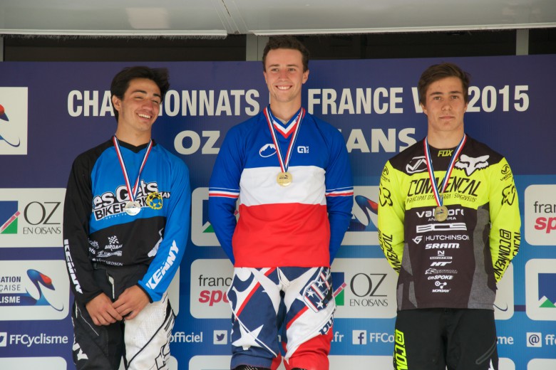 Thibault LALY champion de France juniors de descente VTT