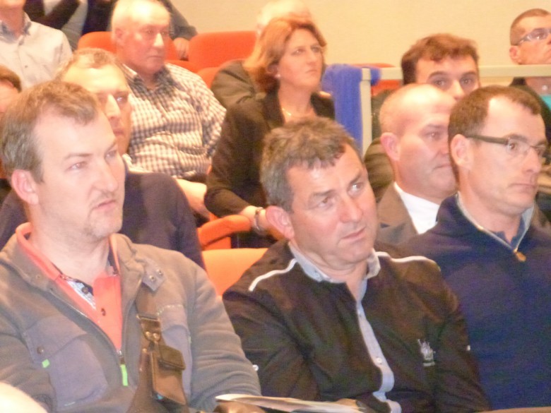 Des Délégués attentifs